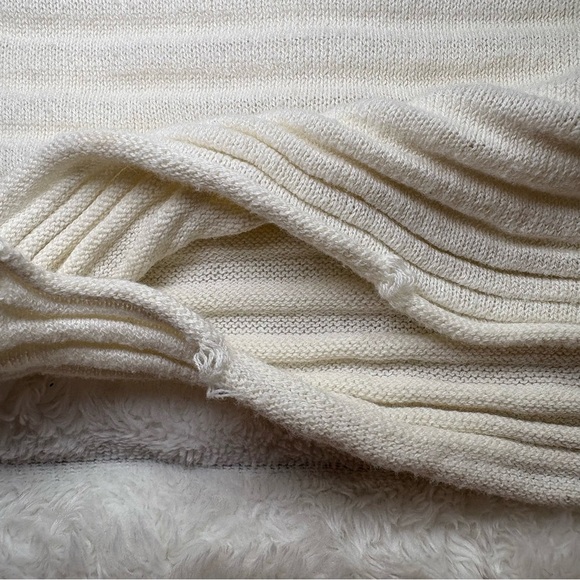 ROLLA'S Cream Ribbed Long Sleeve Top Size Small - Picture 5 of 8